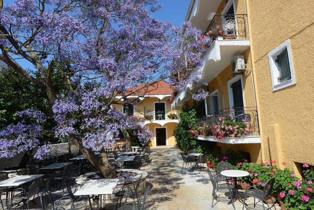 Marie Hotel Acharavi  Exterior photo
